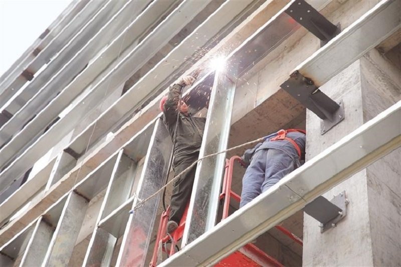 　　項目現(xiàn)場施工忙。 貴州日報天眼新聞記者 楊曦 攝